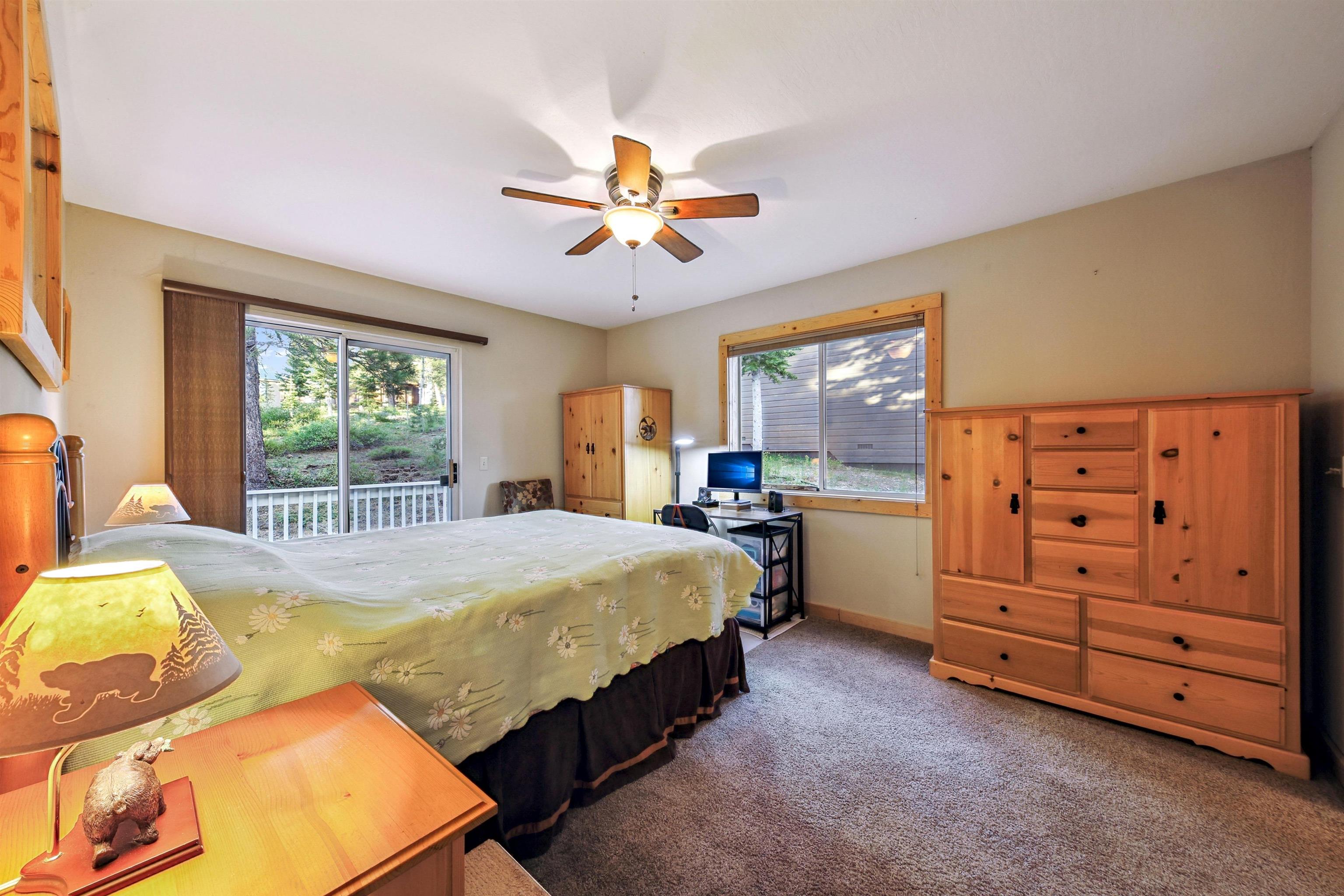 12466 Pinnacle Loop Truckee, CA 96161 - Photo 18 of 28