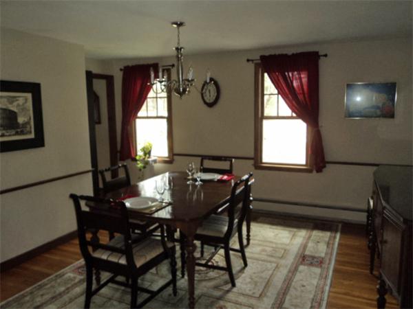 17 Burnap Road Sutton, MA 01590 - Photo 7 of 28