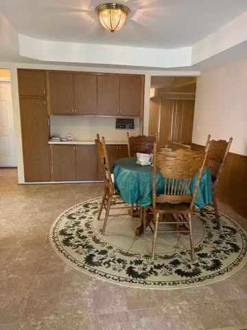 $255,000 | 14650 Edshire Drive, Sterling Heights, MI 48312