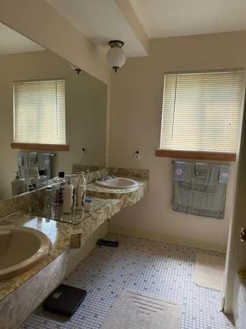 $255,000 | 14650 Edshire Drive, Sterling Heights, MI 48312