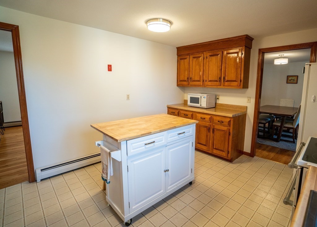 73 North Maple Street Hadley, MA 01035 - Photo 14 of 42