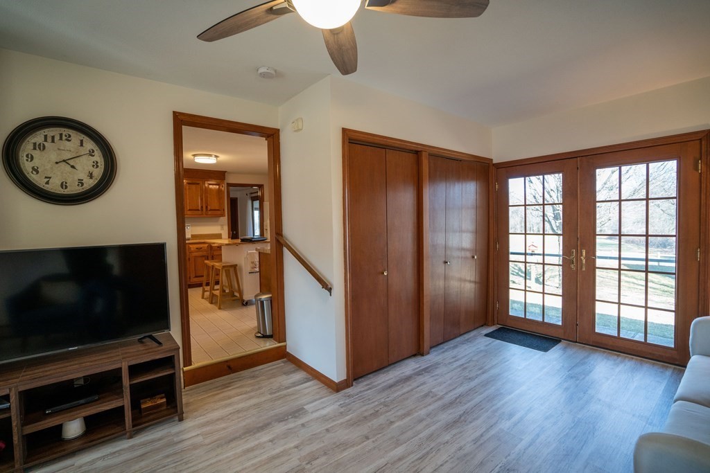 73 North Maple Street Hadley, MA 01035 - Photo 8 of 42