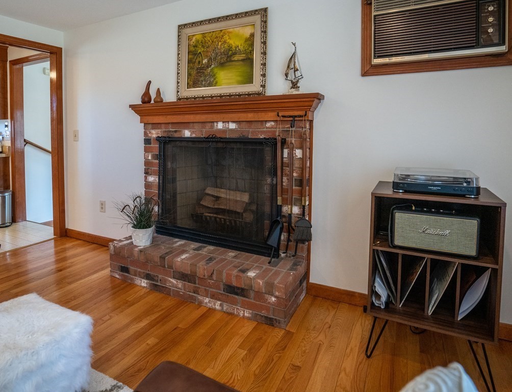 73 North Maple Street Hadley, MA 01035 - Photo 10 of 42