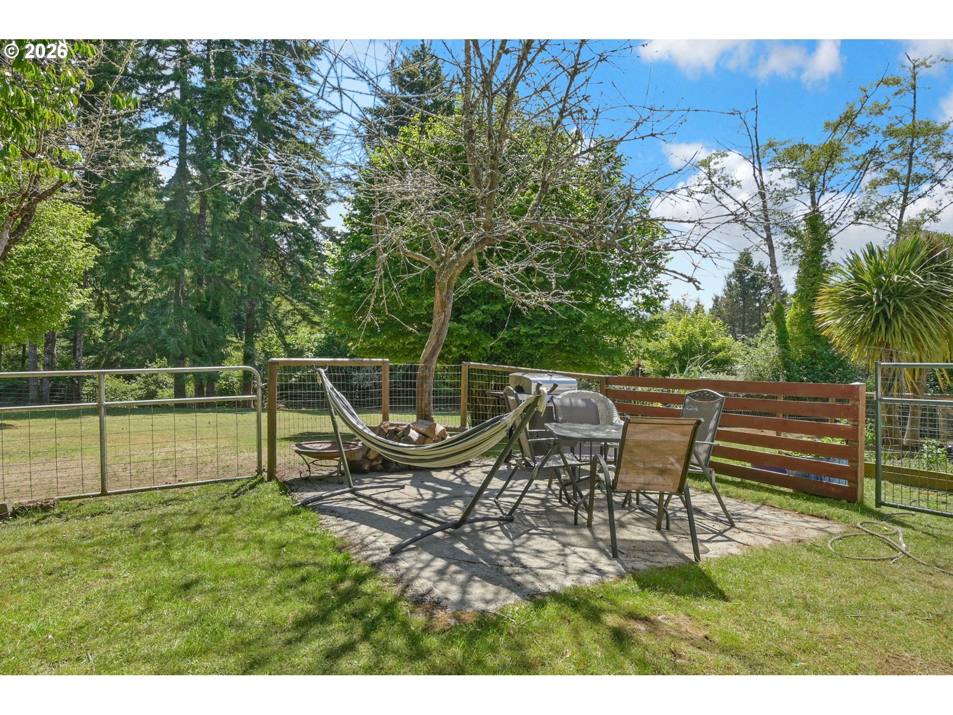 5596 Canary Road Florence, OR 97439 - Photo 23 of 38