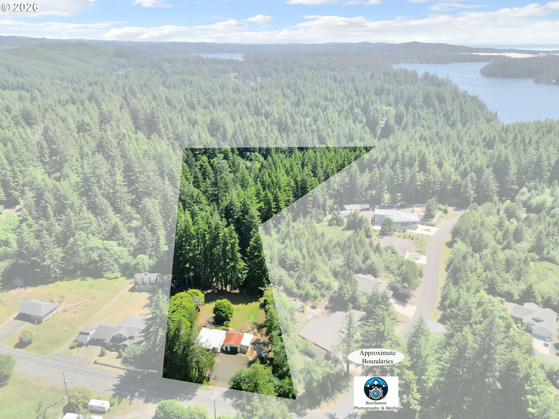 5596 Canary Road Florence, OR 97439 - Photo 30 of 38