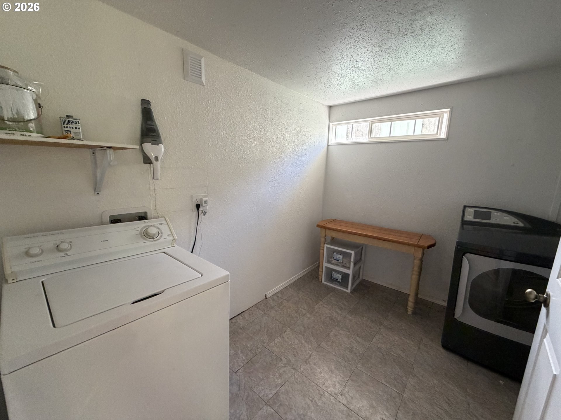 5596 Canary Road Florence, OR 97439 - Photo 34 of 38 Laundry