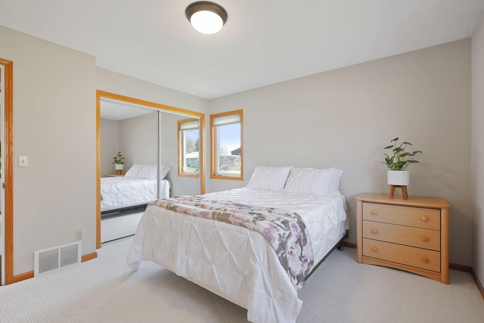 15789 Island View Road Northwest Prior Lake, MN 55372 - Photo 21 of 37 Gallery Image 21