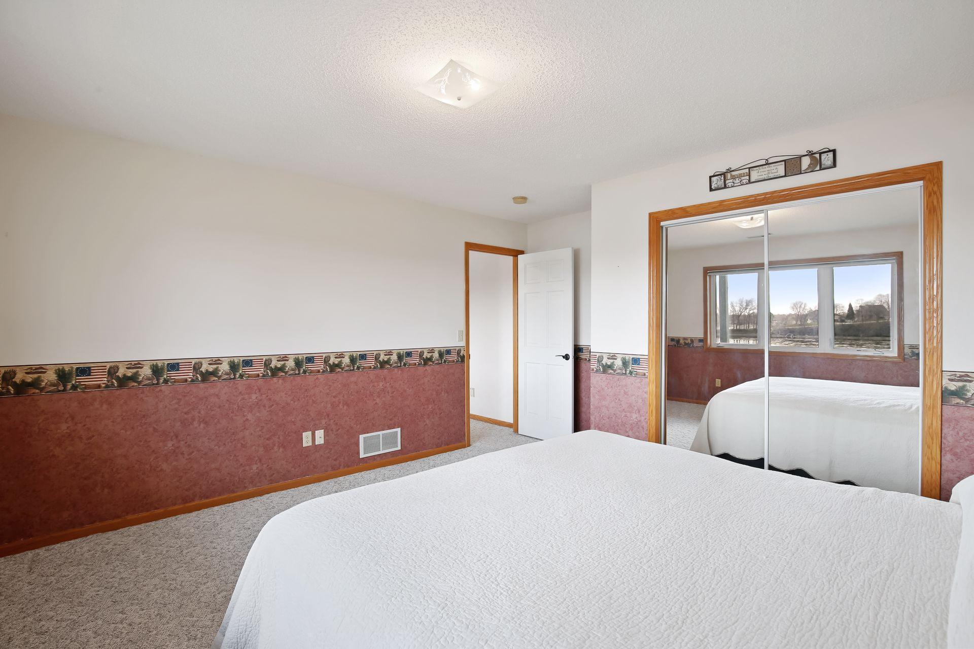 15789 Island View Road Northwest Prior Lake, MN 55372 - Photo 27 of 37 Gallery Image 27