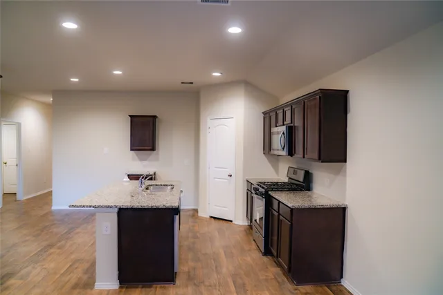 $1,950 | 2446 Ormes Forest Ln Spring, Spring, TX 77373