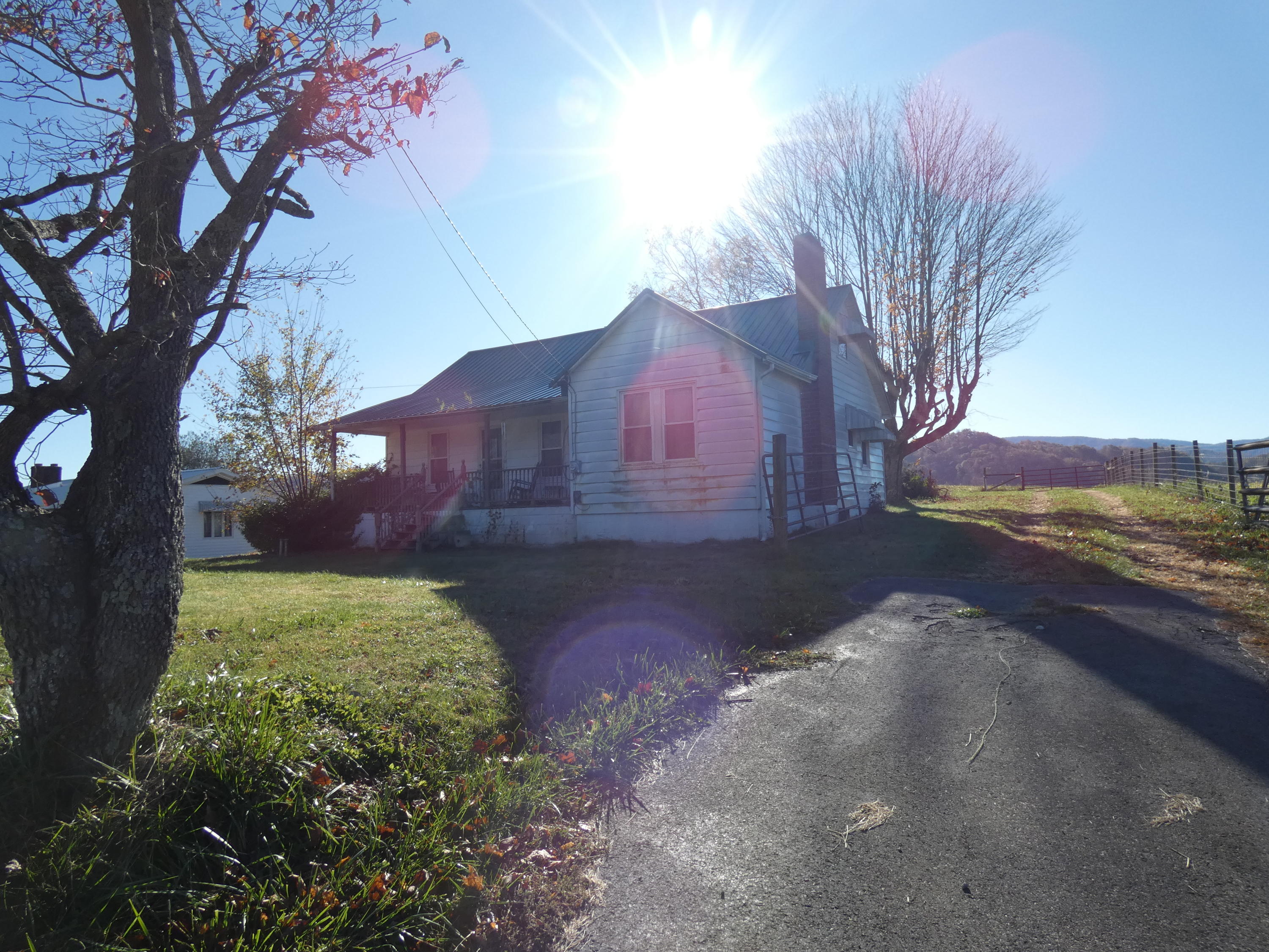 37290 Loves Mill Road Chilhowie, VA 24319 - Photo 3 of 21 P1020226