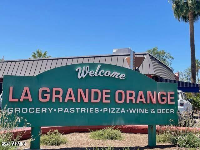 3136 North 38th Street, Unit 1 Phoenix, AZ 85018 - Photo 39 of 42 1 mile to Arcadia dining