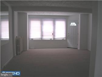 541 Hampden Road Upper Darby, PA 19082 - Photo 2 of 8
