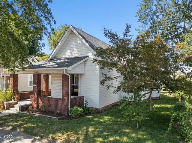 $164,000 | 620 Hutchins Avenue, Columbus, IN 47201