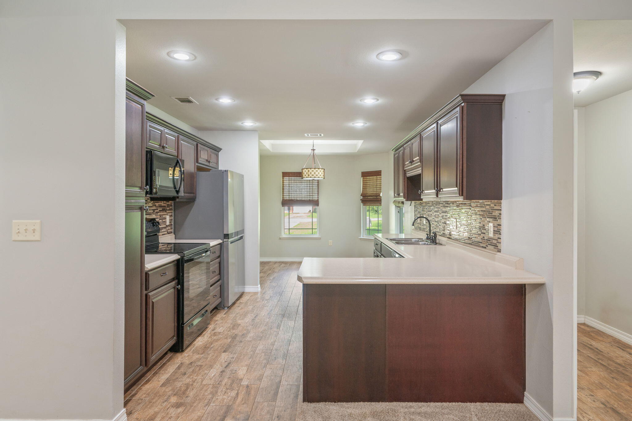 153 Shady Lane Crestview, FL 32536 - Photo 9 of 37 10-web-or-mls-153-shady-ln