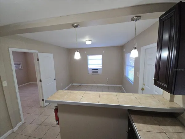 $925,000 | 953 6th Street Southeast, Winter Haven, FL 33880