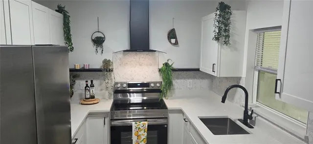 $299,800 | 1152 Northeast 9th Street, Ocala, FL 34470