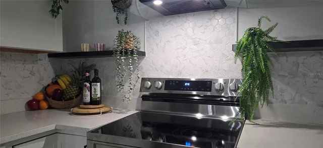 $299,800 | 1152 Northeast 9th Street, Ocala, FL 34470