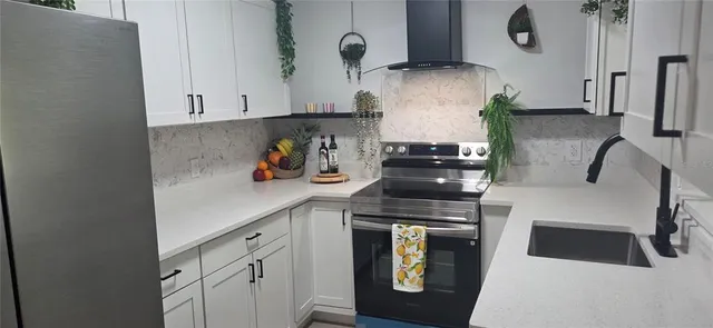 $299,800 | 1152 Northeast 9th Street, Ocala, FL 34470