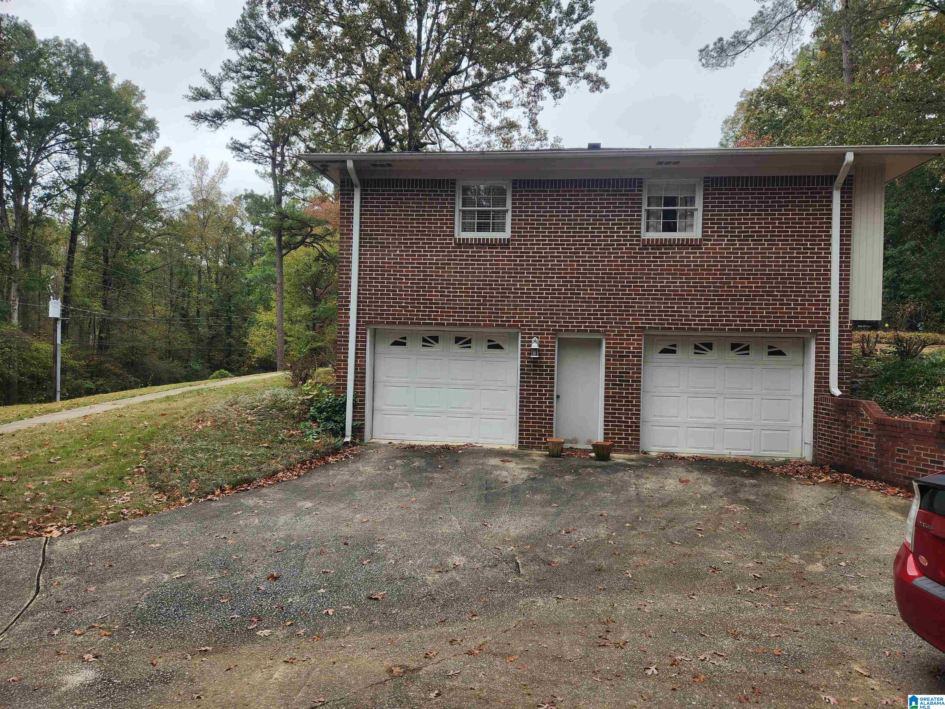 1508 Al Seier Road Birmingham, AL 35226 - Photo 2 of 35