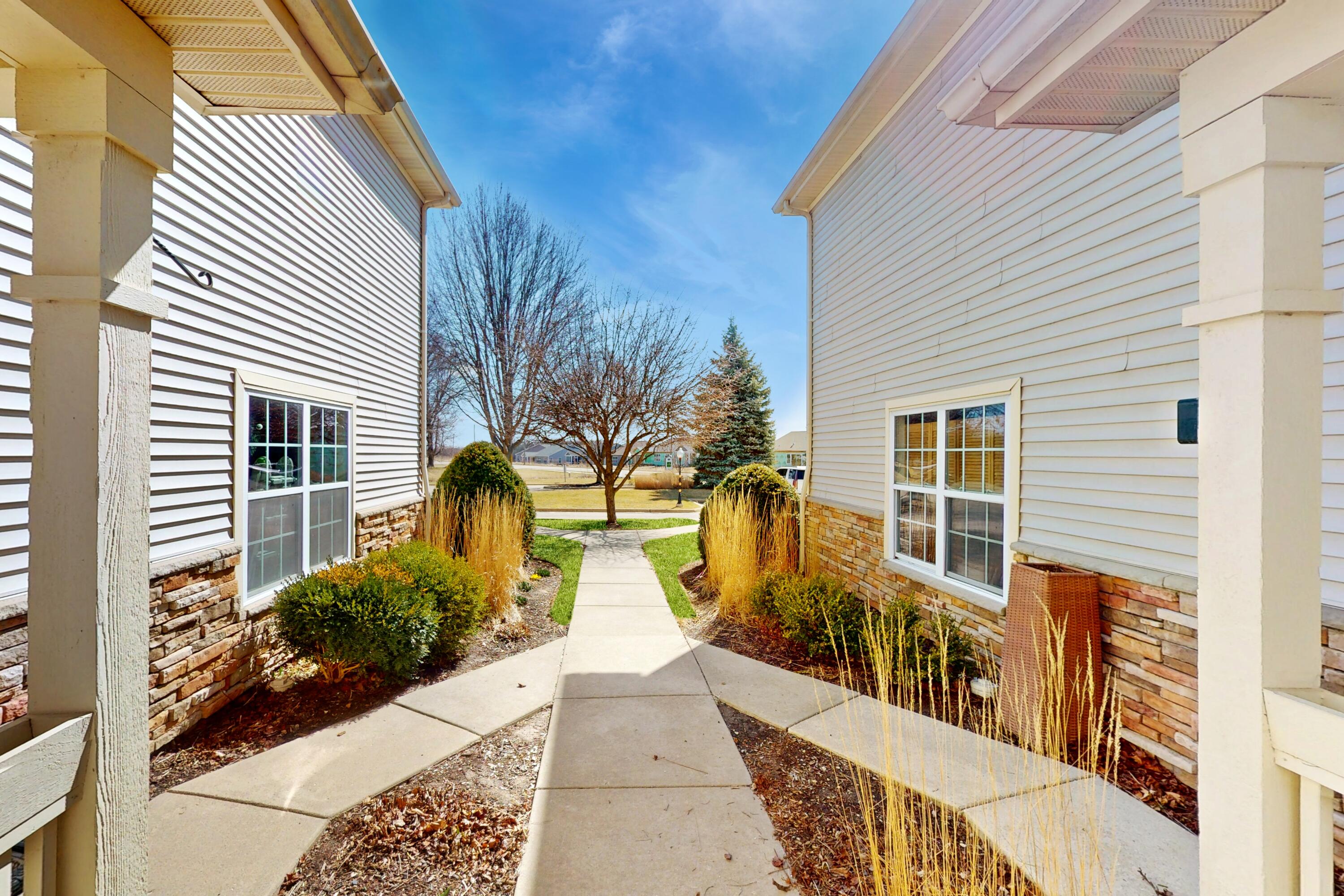 1151 East Townline Road, Unit 102 Lake Geneva, WI 53147 - Photo 15 of 15 Front Walkway