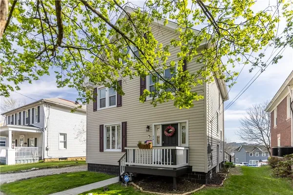 $250,000 | 318 Wilcox Street, Carnegie, PA 15106