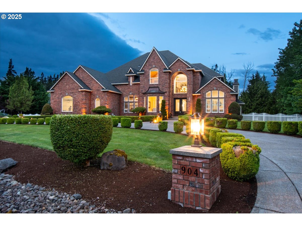 904 Northeast 224th Circle Ridgefield, WA 98642 - Photo 1 of 48