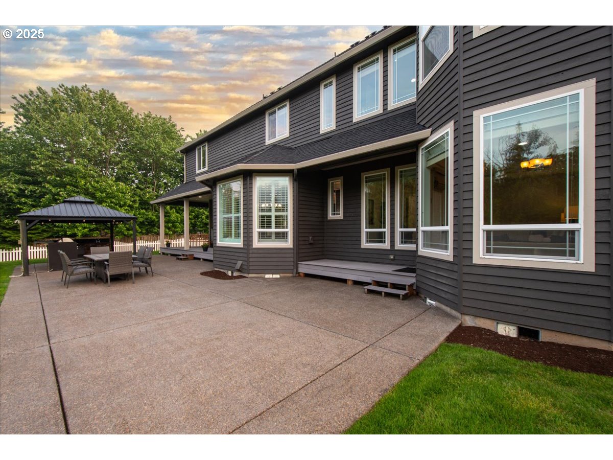 904 Northeast 224th Circle Ridgefield, WA 98642 - Photo 42 of 48 Patio