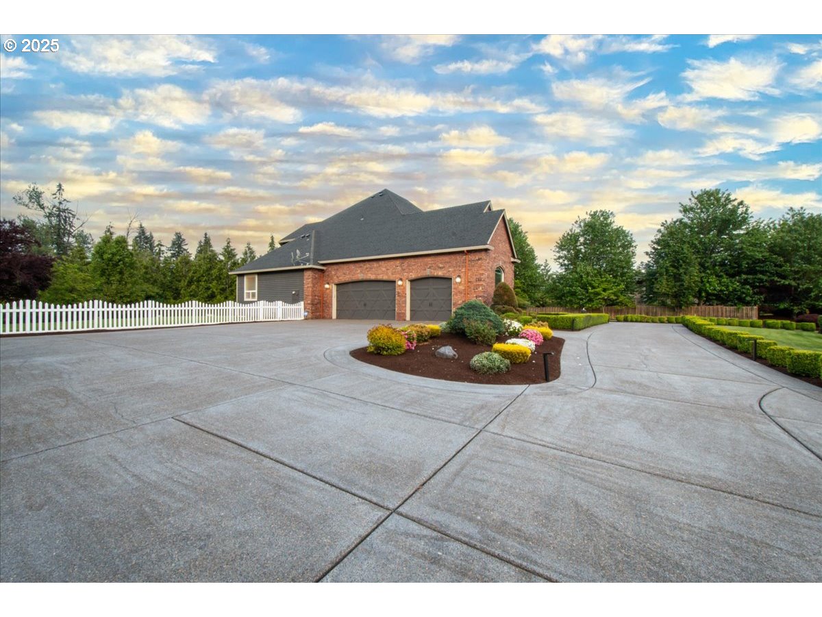 904 Northeast 224th Circle Ridgefield, WA 98642 - Photo 45 of 48