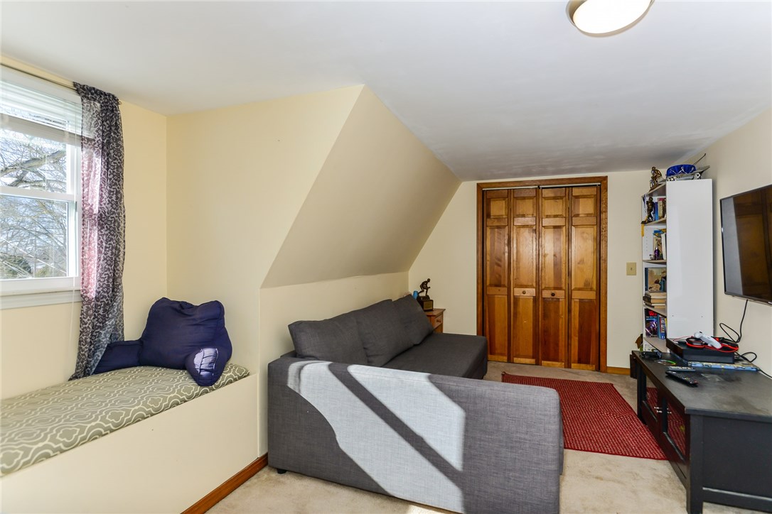 111 Bound Road Cumberland, RI 02895 - Photo 17 of 23