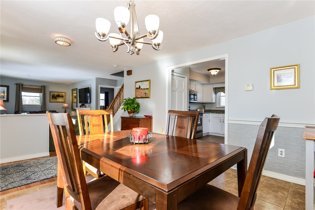 111 Bound Road Cumberland, RI 02895 - Photo 7 of 23