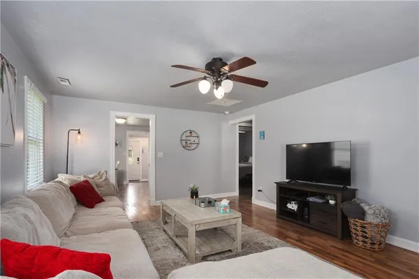 $199,000 | 214 Ming Street, Warrensburg, MO 64093