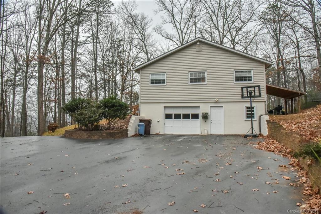 27 Vehorn Road Fairview, NC 28730 - Photo 2 of 24 Gallery Image 2