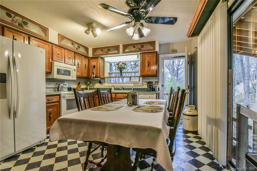 27 Vehorn Road Fairview, NC 28730 - Photo 12 of 24 Gallery Image 12