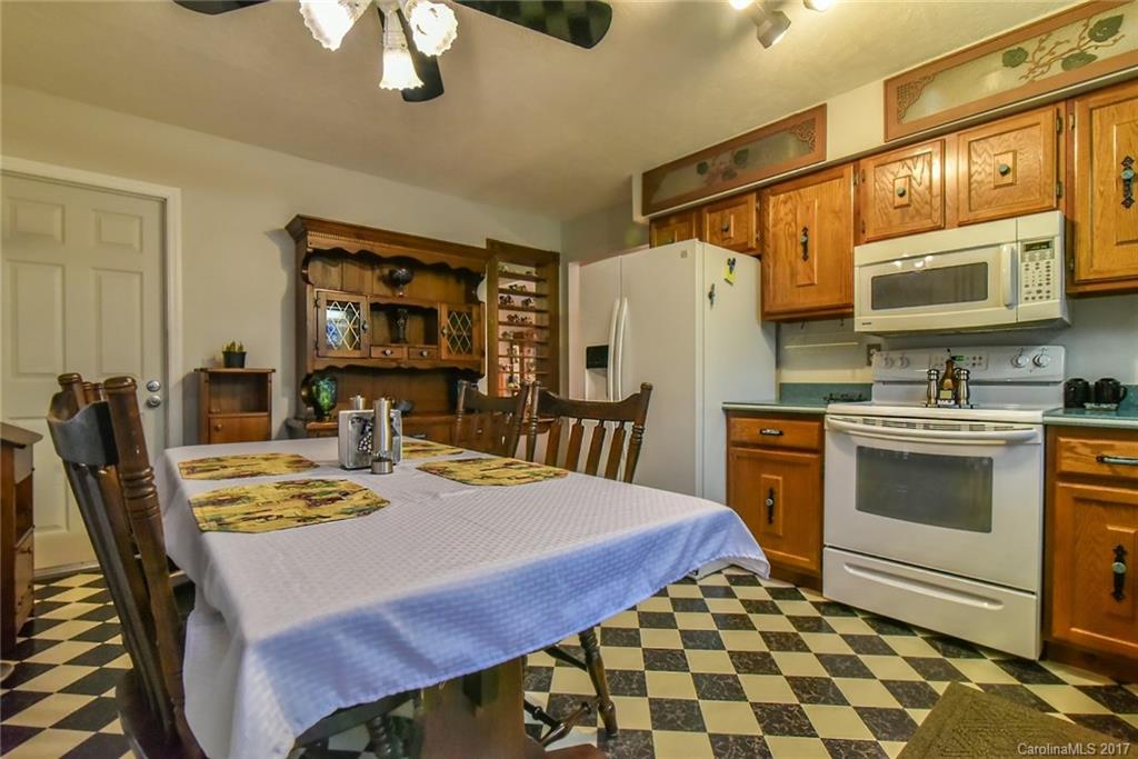 27 Vehorn Road Fairview, NC 28730 - Photo 13 of 24 Gallery Image 13