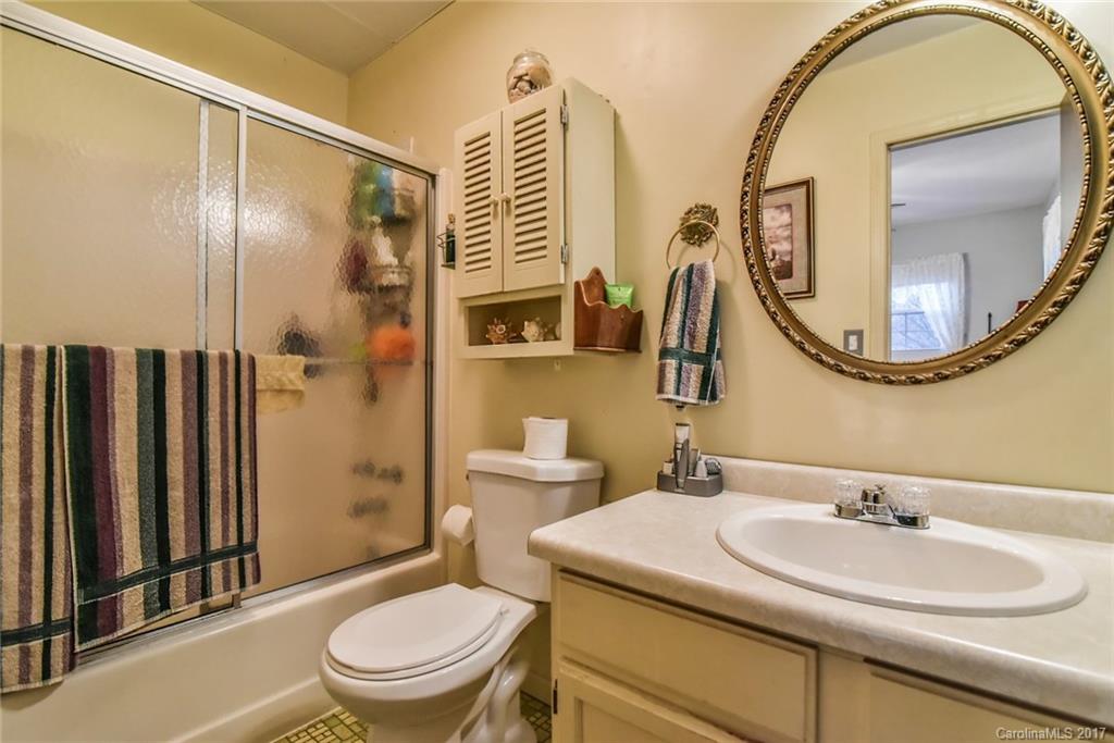 27 Vehorn Road Fairview, NC 28730 - Photo 19 of 24 Gallery Image 19