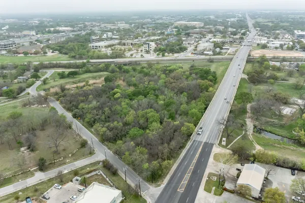 $225,000 | 610 Nash Street, Round Rock, TX 78664