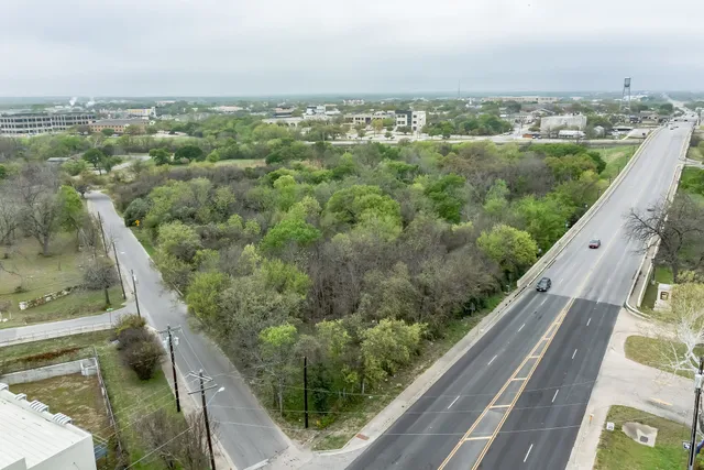 $225,000 | 610 Nash Street, Round Rock, TX 78664