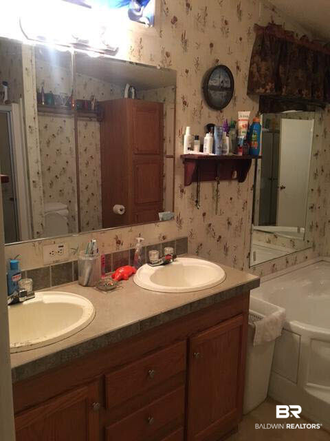 25762 Patterson Road Robertsdale, AL 36567 - Photo 2 of 16 Master Bath 1