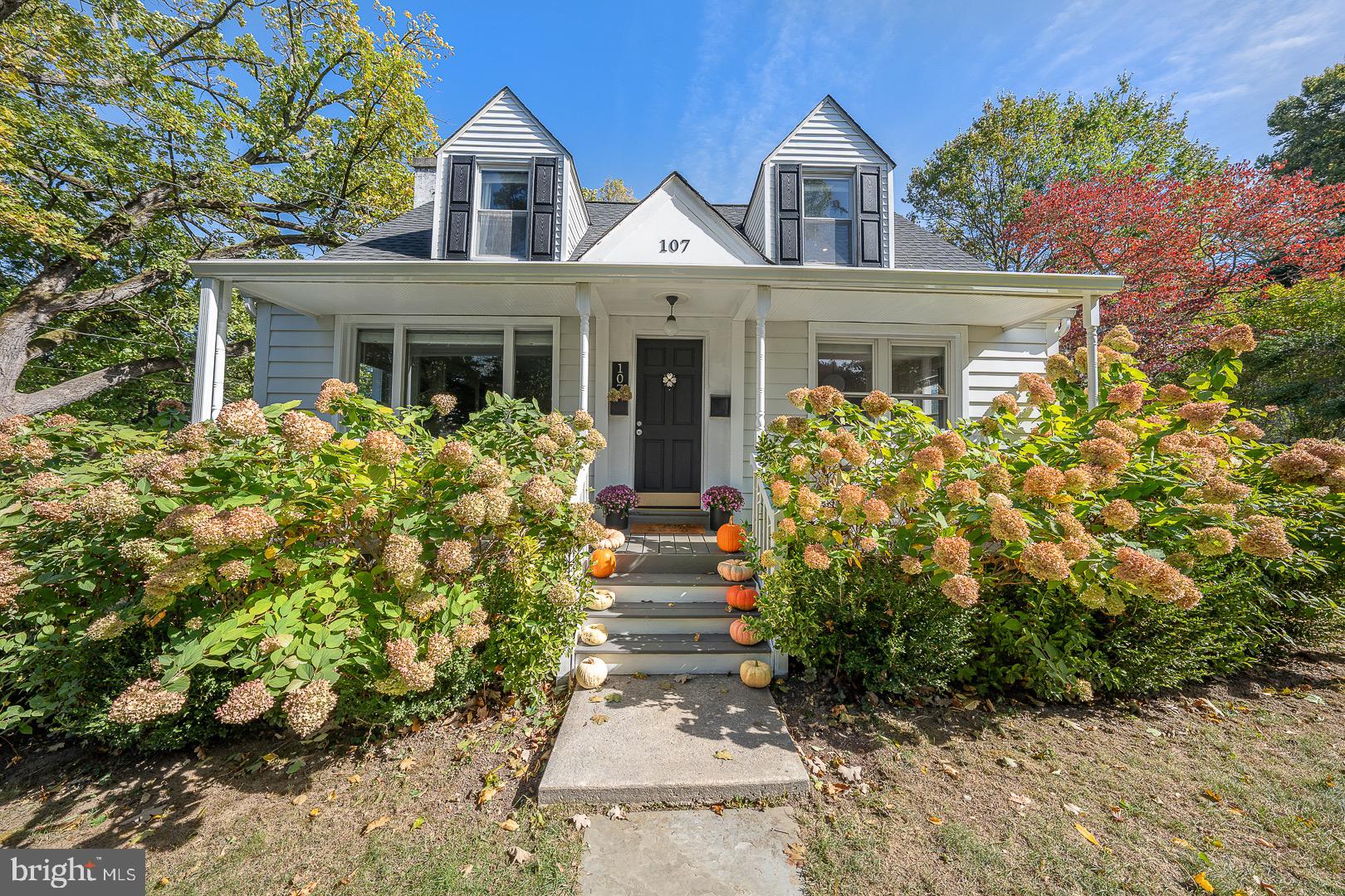 107 Radnor Road Wayne, PA 19087 - Photo 3 of 42 Welcoming Entrance with a front Porch