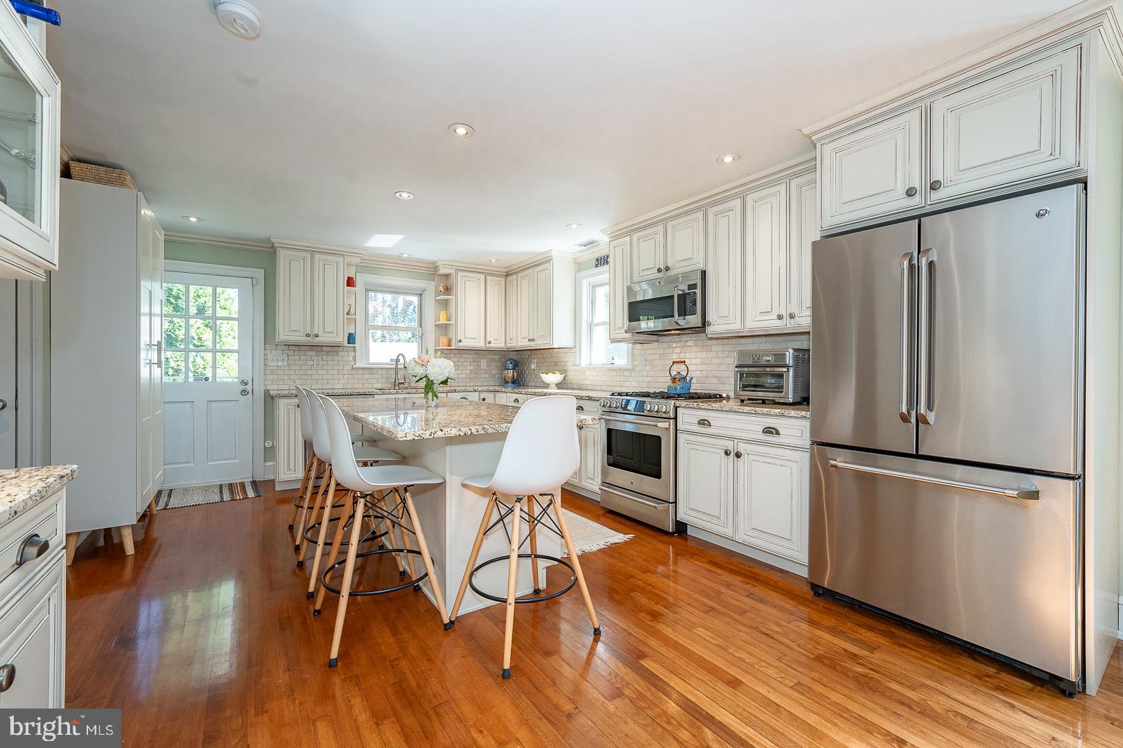 107 Radnor Road Wayne, PA 19087 - Photo 10 of 42 Kitchen with a large Island