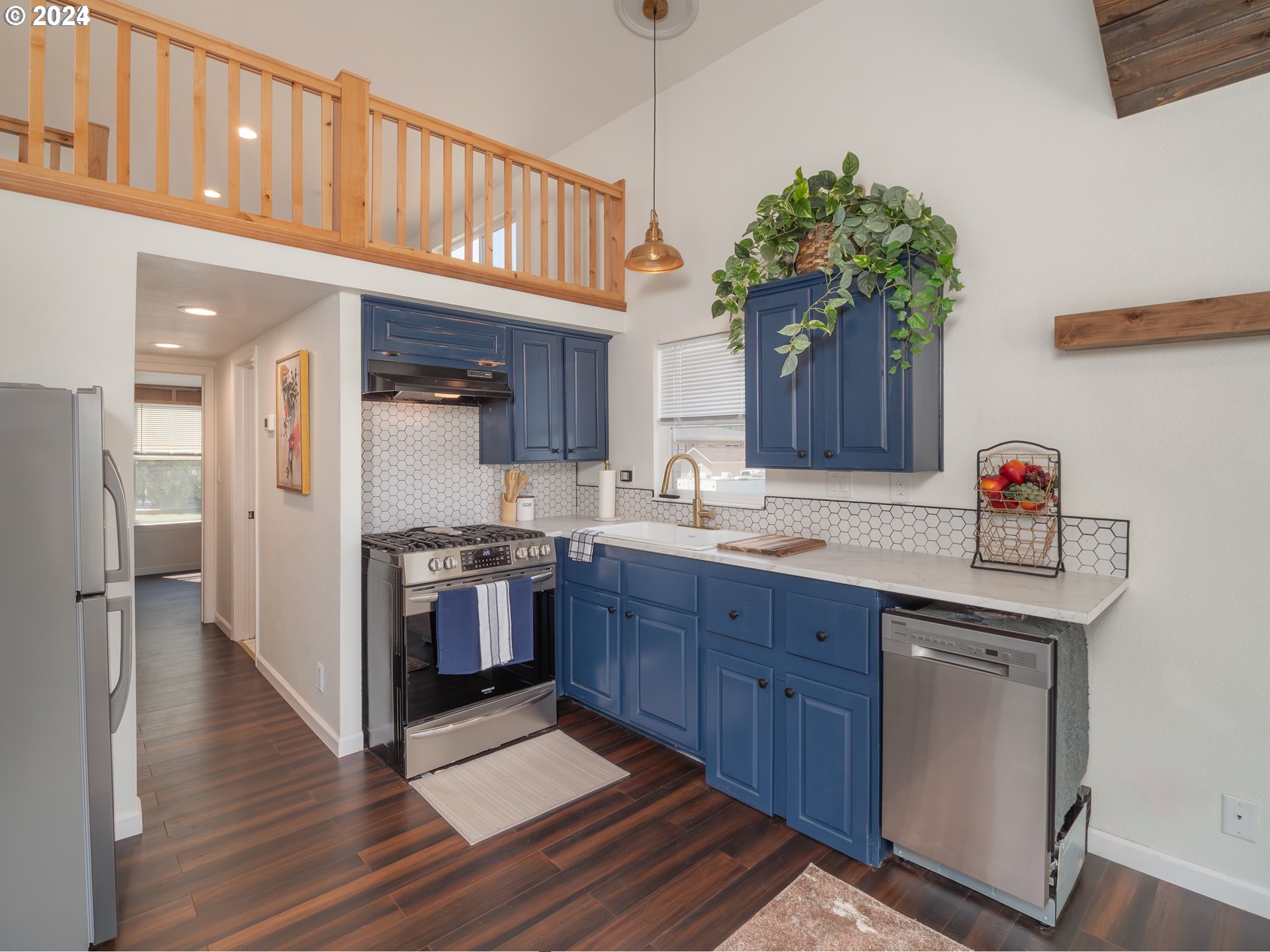 1646 Southwest Duke Road Sutherlin, OR 97479 - Photo 12 of 19 Gallery Image 12