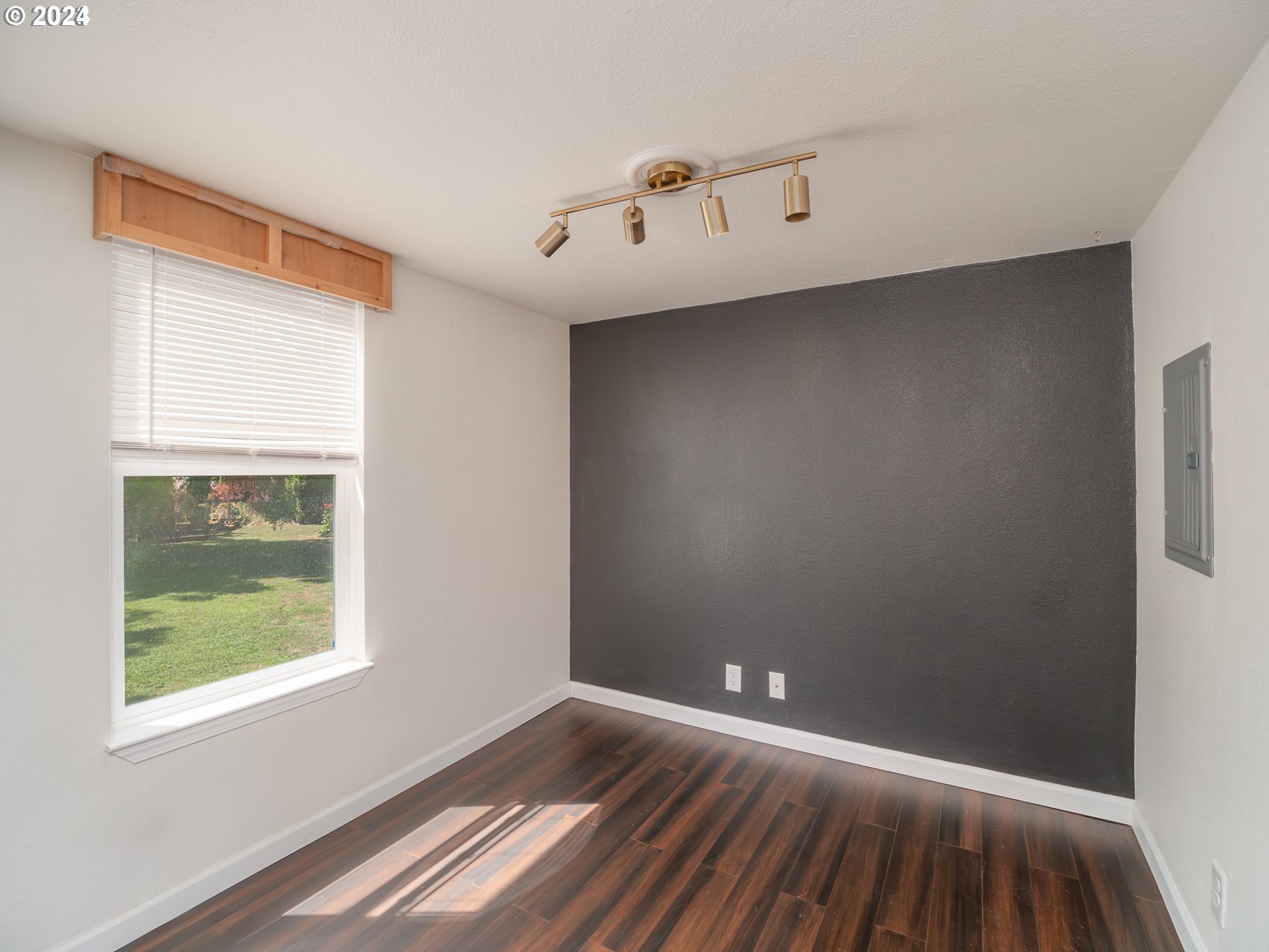 1646 Southwest Duke Road Sutherlin, OR 97479 - Photo 16 of 19 Gallery Image 16
