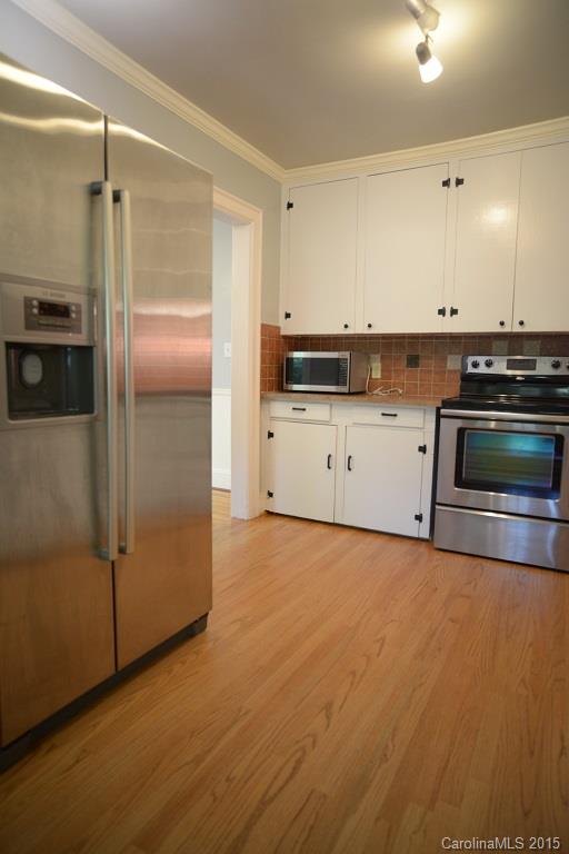 3126 Cambridge Road Charlotte, NC 28209 - Photo 5 of 14 Gallery Image 5