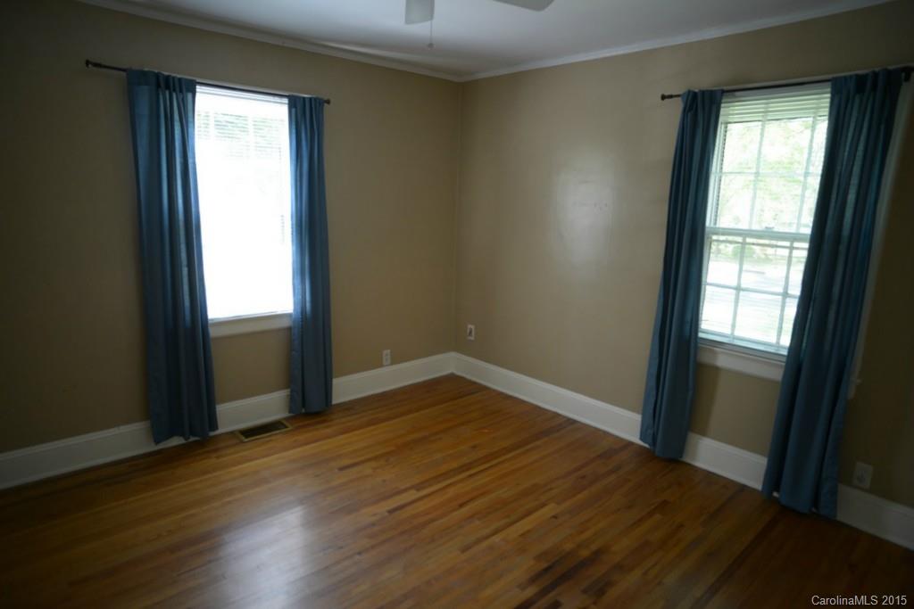 3126 Cambridge Road Charlotte, NC 28209 - Photo 8 of 14 Gallery Image 8