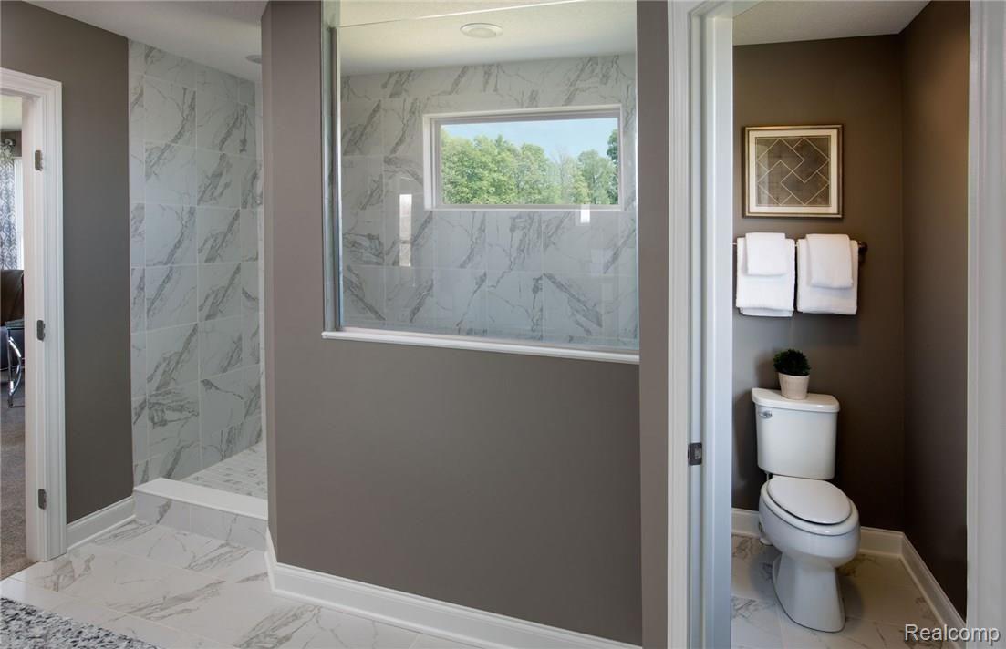 2082 Logan Drive Rochester, MI 48309 - Photo 15 of 19 Parkside - MI - Castleton - Interior - 1920x1240 (22).jpg