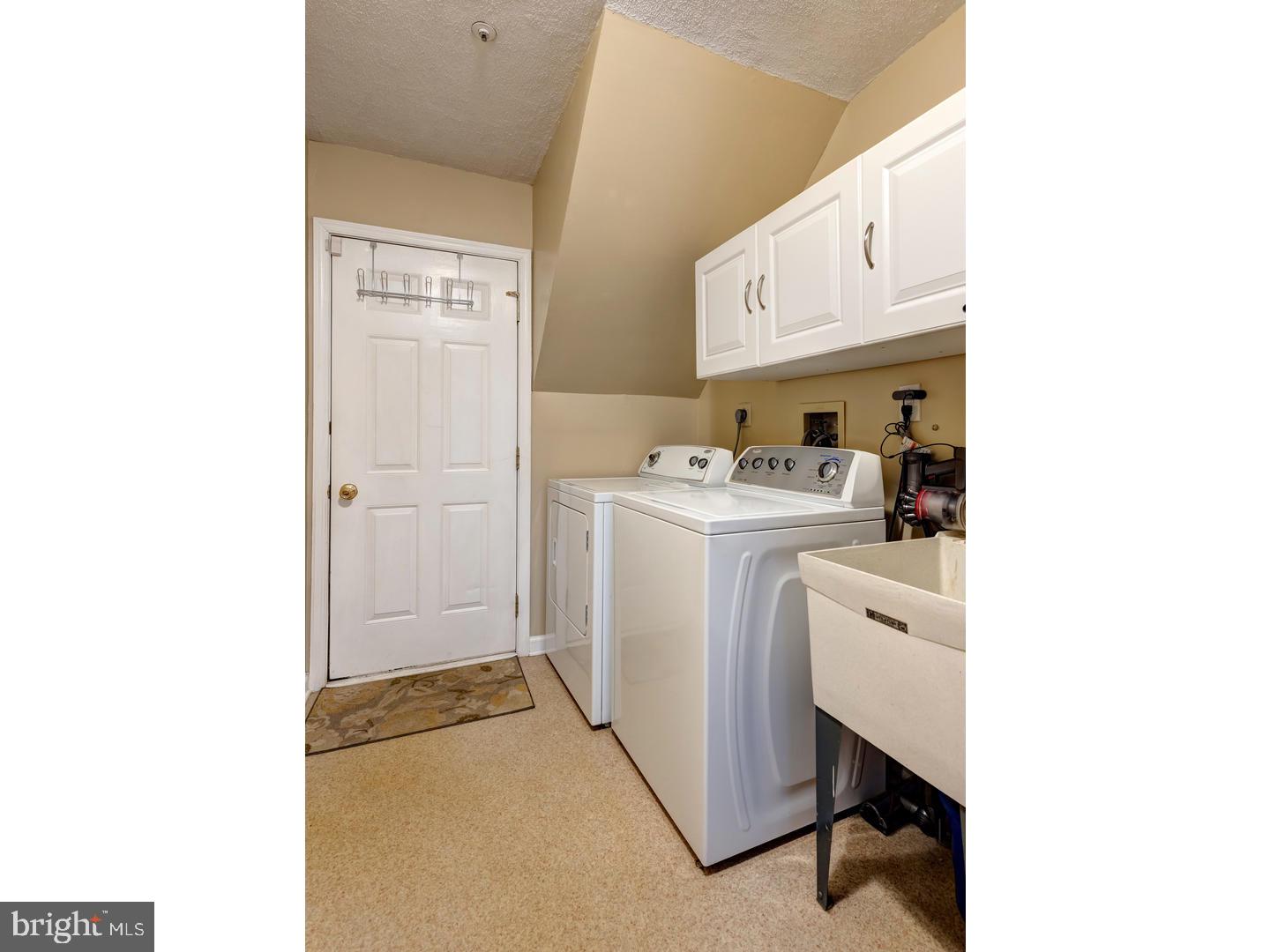 362 Long Ridge Lane Exton, PA 19341 - Photo 16 of 36 Laundry Room