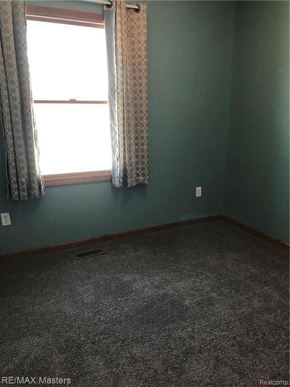 18239 Elwell Road Belleville, MI 48111 - Photo 15 of 26