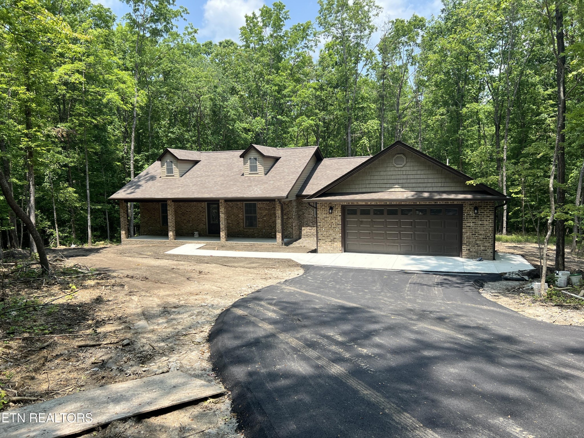 1116 Arrowhead Road Monterey, TN 38574 - Photo 1 of 20 Gallery Image 1