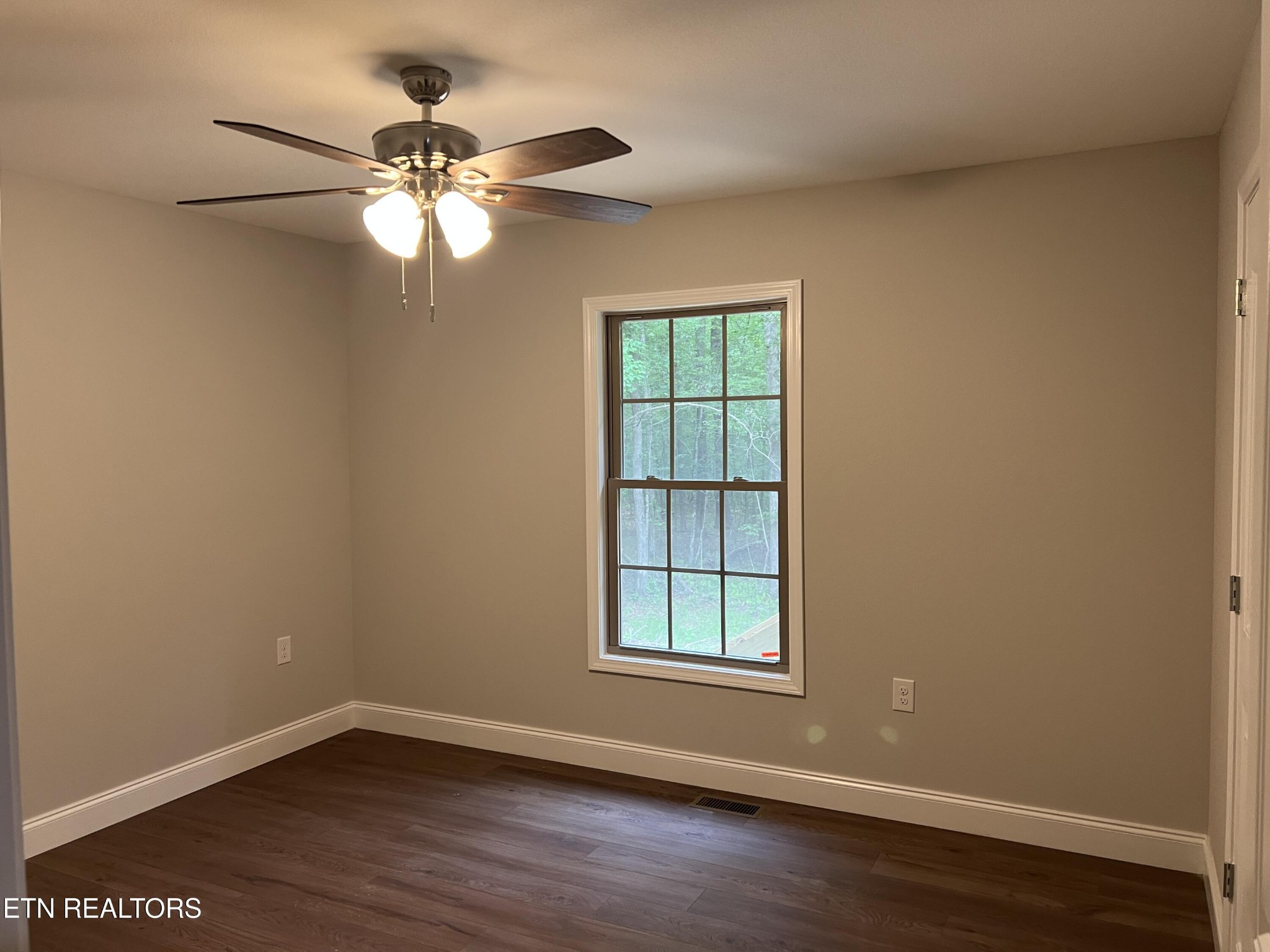 1116 Arrowhead Road Monterey, TN 38574 - Photo 16 of 20 Gallery Image 16