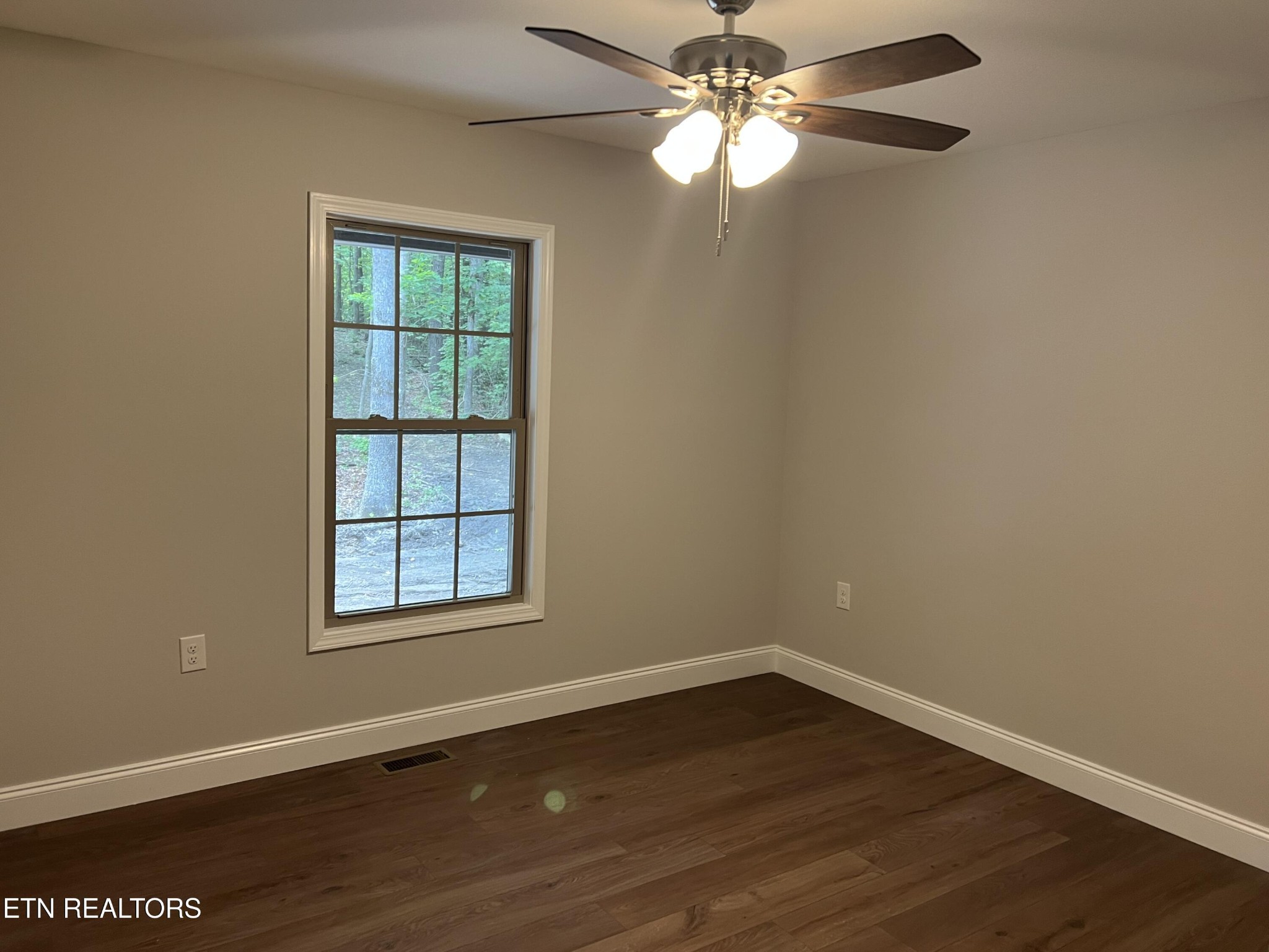 1116 Arrowhead Road Monterey, TN 38574 - Photo 17 of 20 Gallery Image 17